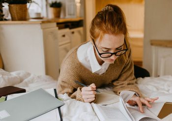 แกรมม่าไม่ใช่ยาขมอีกต่อไป! แชร์เทคนิคเรียนภาษาอังกฤษแบบเข้าใจง่าย ทำได้ทุกวัน