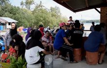 ชาวบ้านเกาะแรด บุกศาลากลางขอความเป็นธรรม