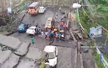 สะพานข้ามไฮเวย์ถล่มในอินเดีย