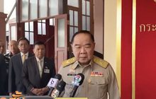 “พล.อ.ประวิตร” ปัดตอบ นายกฯ ขึ้นเวทีดีเบต