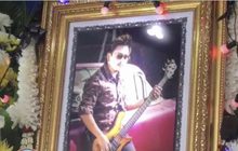 แห่ไว้อาลัย นักร้องหนุ่มหลังถูกกระบะแซงขวาไม่พ้นชน