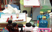 สบส.บุกจับร้านทำฟันเถื่อนกลางห้างดัง