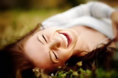 เสียงหัวเราะ เสียงหัวเราะ