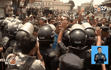 ประท้วงในวันครบรอบ 1 ปีแผ่นดินไหวเนปาล