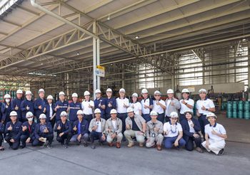 ก๊าซหุงต้ม ปตท. เปิดบ้านต้อนรับคณะผู้บริหารกรมธุรกิจพลังงาน เยี่ยมชมกระบวนการซ่อมบำรุงและทดสอบถังก๊าซหุงต้ม ตามมาตรฐานความปลอดภัย