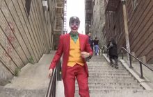 แฟนหนังตามรอยบันได “Joker” ในนิวยอร์ก