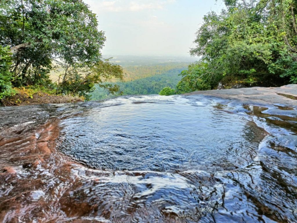 บ่อชุบตัวพญานาค