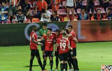 เมืองทองฯ ถล่มราชบุรี 3-0 ฟุตบอลไทยลีก