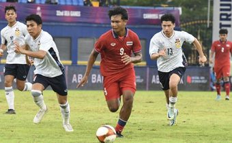 มิค-ต้นซัดเบิ้ล! ช้างศึก ถล่ม อัด ลาว 4-1 ลิ่วรอบรองซีเกมส์