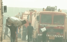 ไฟไหม้บ่อทิ้งขยะในนครมุมไบของอินเดีย