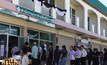 บรรยากาศแลกเหรียญกษาปณ์ที่ระลึกวันที่ 2 ยังคึกคัก