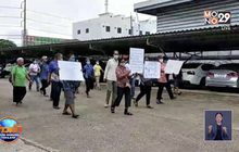 ชาวบ้านบุกอำเภอไล่ผู้ใหญ่บ้าน