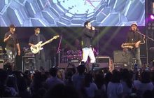“บี – ตู่” แทคทีมเสิร์ฟเพลงรักใน GSB WOW CONCERT
