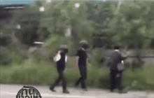 4 อาชีวะฟันหนุ่มโรงงาน เข้ามอบตัว รับเข้าใจผิดคิดว่าคู่อริ