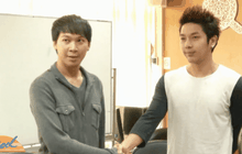 ตรวจสอบคลิป “รถกระบะ” ถอยชน “เก๋ง” ผิดทั้งคู่