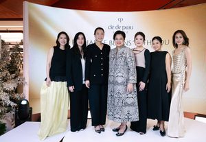 Clé de Peau Beauté เปิดตัวแคมเปญ “Radiance Begins With You” โดยมี แพร-วทานิกา และ โดนัท-มนัสนันท์ ผู้หญิงเก่งระดับแถวหน้าของเมืองไทย ร่วมสร้างแรงบันดาลใจ ความเปล่งประกายที่แท้จริง เริ่มต้นที่คุณ