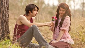 5 พฤติกรรม ไม่น่ารัก สาวๆ ห้ามทำเด็ดขาดใน เดทแรก!!