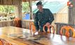 แห่ซูมโต๊ะไม้สัก “เสธเบิร์ด” พาลุย ฐานปฏิบัติการเขมร หลังทหารไทยยึดได้บนภูมะเขือ ลั่น ขอให้โชคดี