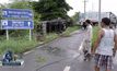 รถบรรทุกเสีย​หลักชนกำแพงบ้าน จ.ชัยนาท