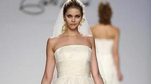 ชุดเจ้าสาวแบบไหนที่ ใช่ สำหรับคุณ