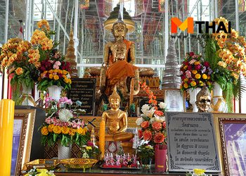 กราบหลวงพ่อโต พระพุทธรูปศักดิ์สิทธิ์ วัดสามกอ อยุธยา