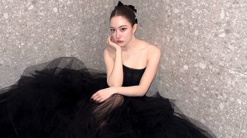 เปิดวาร์ป “มีมี่–เหมือนฝัน” นางเอกเกิร์ลเลิฟ น้องสาวดีไซเนอร์ดัง ดีกรีไม่ธรรมดา!