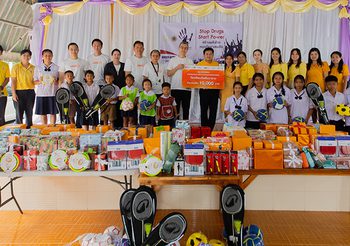 “JAS Group” สนับสนุนการศึกษา มอบทุนและอุปกรณ์กีฬาให้โรงเรียนวัดสัมมาราม