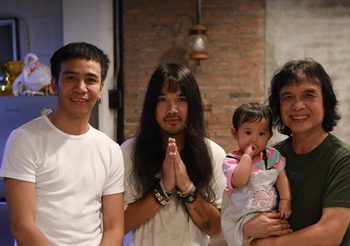 ก้อง ห้วยไร่ -ต้องเต ประชาสัมพันธ์ งานบุญกฐิน วัดแสงสว่างอารม สกลนคร