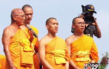 วัดพระธรรมกาย แจงขุดคู – สร้างแนวป้องกัน
