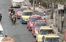 คมนาคมเบรกแท็กซี่ขึ้นราคารอบ 2