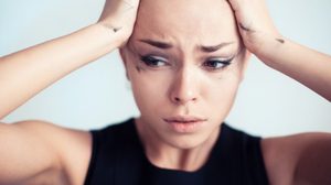 เครียดเกินไป ป่ะ ? สิ่งที่บอกว่าคุณ เครียดเกินไป แล้ว ดูแลด่วน!