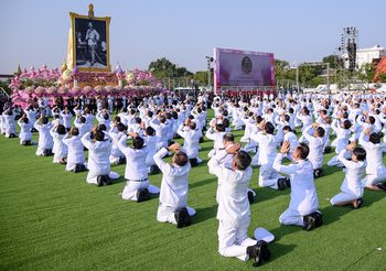 รัฐบาลจัดพิธีบำเพ็ญกุศล-ทำบุญตักบาตร เนื่องในวันปิยมหาราช