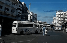 คนขับรถตู้ใช้มีดไล่แทงคู่กรณี