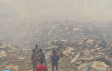 ไฟไหม้ทำลายบ้านนับพันหลังในบังคลาเทศ