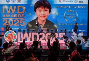 เยาวชนไทยรับรางวัลเชิดชูเกียรติ คว้ารางวัล ‘GLOBAL YOUNG ACHIEVEMENT AWARD’ พร้อมผลักดันเยาวชนไทยเข้าสู่ Global Citizen อย่างเต็มตัว