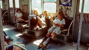 อย่างเฟี้ยว! ไลฟ์สไตล์คนเมืองบนรถไฟใต้ดินนครนิวยอร์ก ยุค 70’s – 80’s