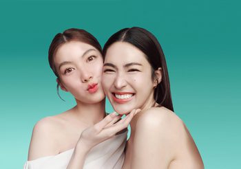 ช็อปเลยลุ้นกระทบไหล่หลิง-ออม! สมูทอีส่งแคมเปญสุดปัง ชวน FC ช็อปส่งท้ายปี ลุ้น “ไพรเวตทอล์ก” กับ หลิง-ออม ให้ฟินฉ่ำๆ หมดเขต 27 ธ.ค. นี้