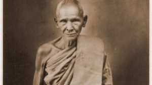 คาถาบูชาเทพยดานพเคราะห์ (หลวงพ่อเดิม พุทธสโร)