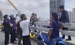 เร่งค้นหาหนุ่มนักศึกษากระโดดสะพานภูมิพล 1
