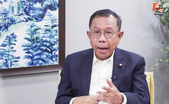 “ศุภชัย” ถาม “อดีตนายก” ถูกศาลวินิจฉัย เมื่อหัวหน้าพรรคให้ออก กก.บห.ก็ต้องพ้นทั้งคณะ หรือมีเบื้องหลัง ไม่ยอมหนี