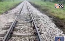 กลุ่มผู้เหตุความไม่สงบลอบวางระเบิดรางรถไฟยะลา