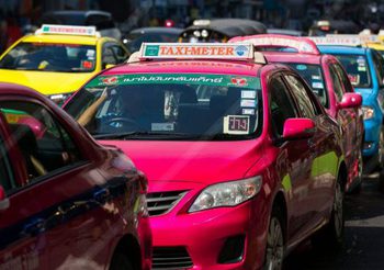 ภาระคนกรุง จ่อขึ้นค่าแท็กซี่รถติด 5% คาดทันภายในปี 62