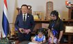 “นายกฯ ลุงหนู” พา “ลูก​ -​หลาน ” วีรชน​ สมรภูมิ​ไทย​ -​ กัมพูชา​ ขึ้นตึกไทย​ นั่งเก้าอี้นายกฯ