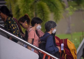 คนกรุงห่วงสุขภาพ สวมหน้ากากกันฝุ่น แม้ PM2.5 แนวโน้มลดลง