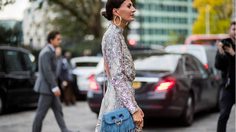 ทำไมต้องรอมืด!! ไอเดียแต่งตัว ด้วยชุด ปักเลื่อม ตอนกลางวัน จัดจ้านให้หนุ่มสะดุด