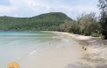 นักท่องเที่ยว แห่เยือนชายหาดกัมพูชา