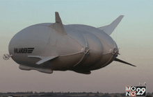 Airlander10 ขึ้นบินครั้งแรก