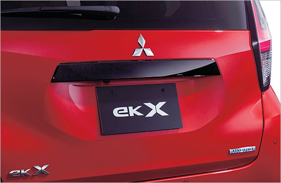 Mitsubishi eK X T Plus Edition