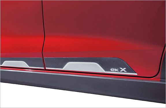 Mitsubishi eK X T Plus Edition