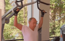 ผู้นำรัสเซียโชว์ฟิต